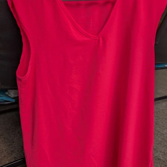 Pink V-Neck Tank Top - Picture 2 of 2
